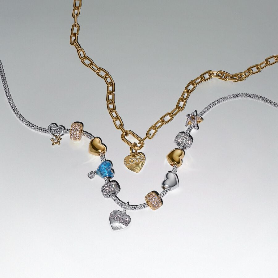 Dreams Come True Air Balloon Heart Charm