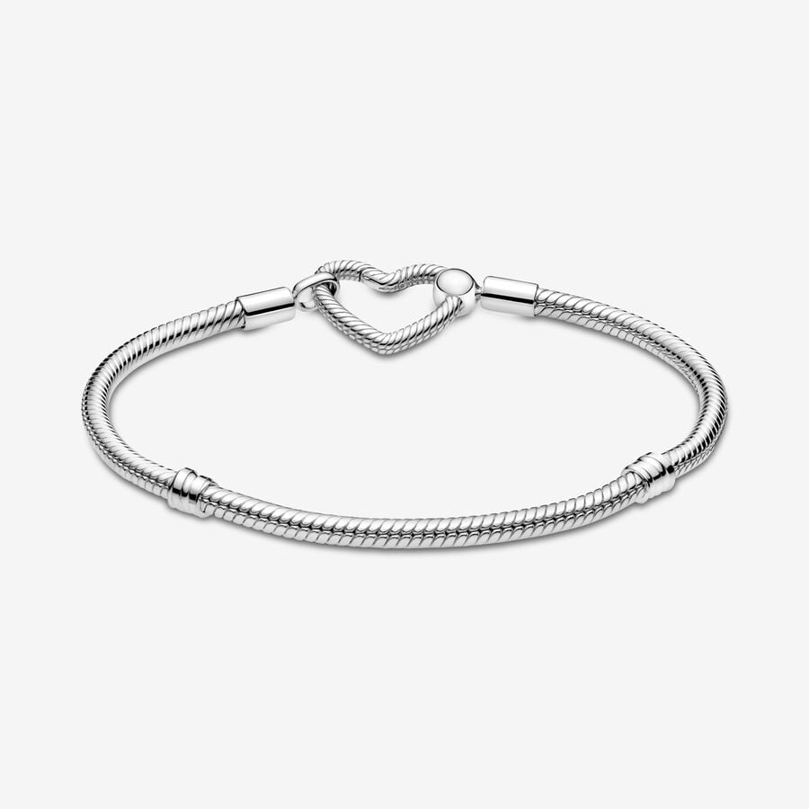 Moments Heart Closure Snake Chain Bracelet