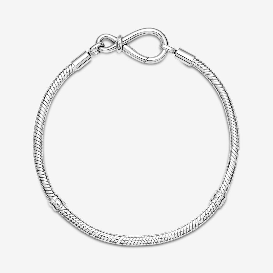 Moments Infinity Knot Snake Chain Bracelet