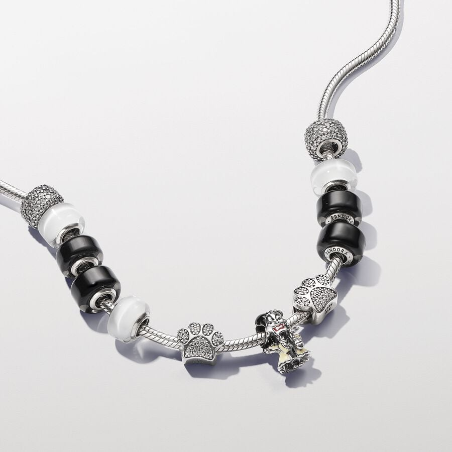 Villains Cruella De Vil Charm