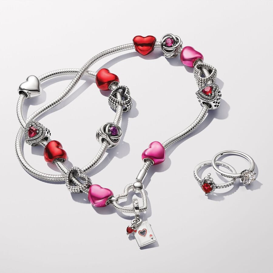 Villains Queen of Hearts Double Dangle Charm