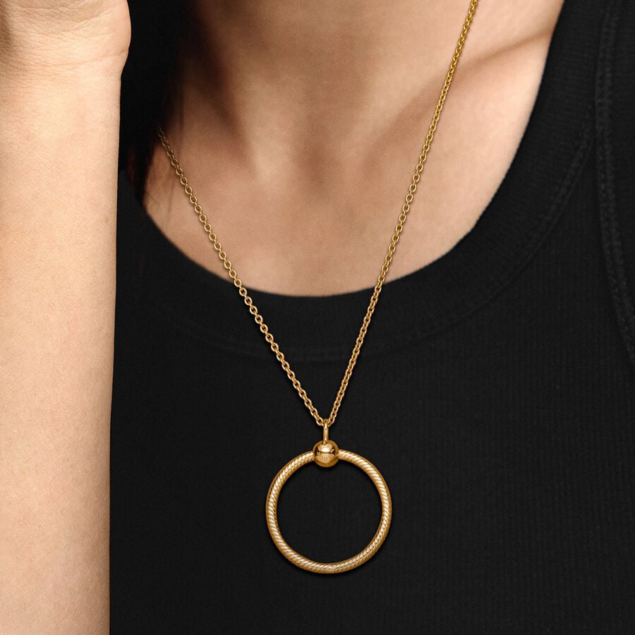 Gold Pendant Necklace